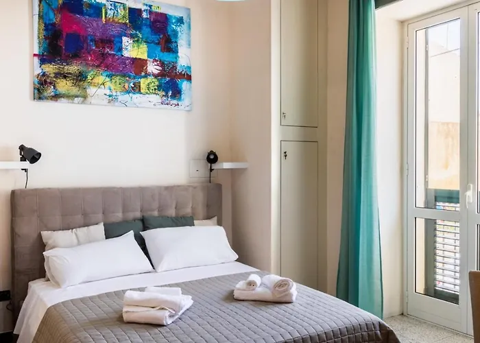 Aurispa Hotell *